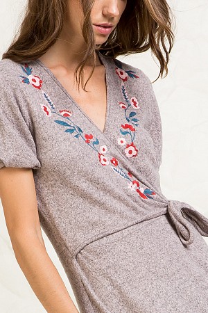 Brushed sweater soft floral em ...