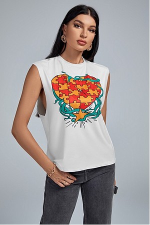 Graffiti heart Printed Sleevel ...